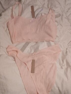 Skims Soft Pink Ribbed Bralette & PANTY Set Pointelle. Adorable Set. BNWT!